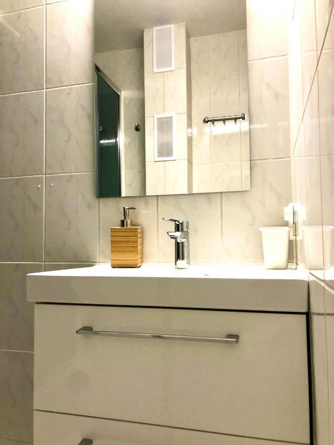 Old Town Romantic Apartment. Breslau-wroclaw. *