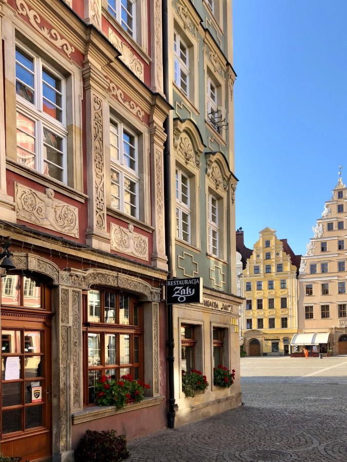 Old Town Romantic Apartment. Breslau-wroclaw. *