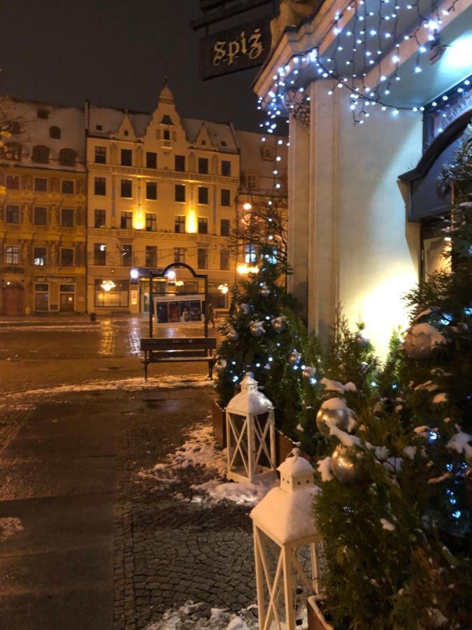 Old Town Romantic Apartment. Breslau-wroclaw. Wroclaw